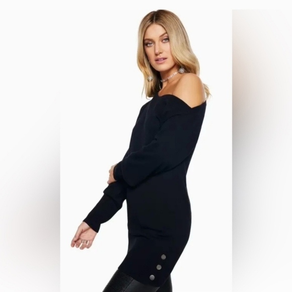 Ramy Brook Elegant Black Asymmetrical Sweater With Button Details - Picture 8 of 8